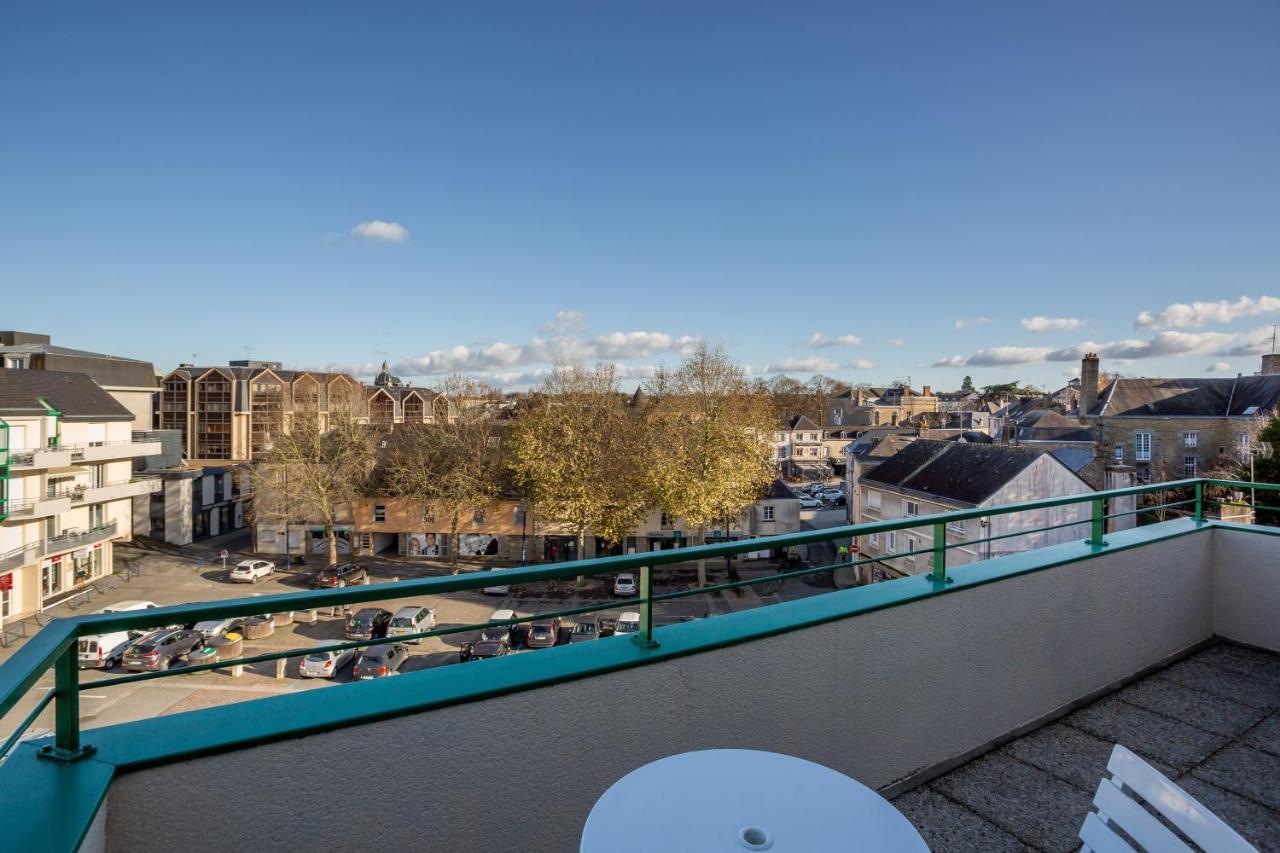 Le Mancini - Parking Et Terrasse Διαμέρισμα Mayenne Εξωτερικό φωτογραφία